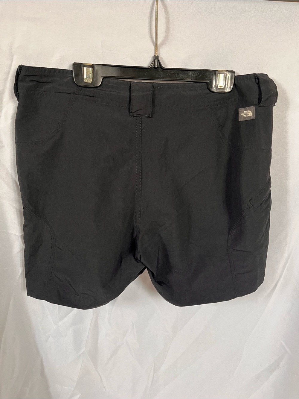 The North Face Men's Black Hybrid Trail Shorts - Picture 4 of 10